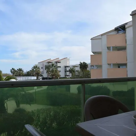 Agreable Situe Dans Un Quartier Calme Cyprien Sc050-040d *