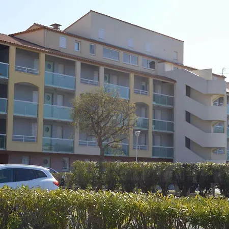 Agreable Situe Dans Un Quartier Calme Cyprien Sc050-040d *